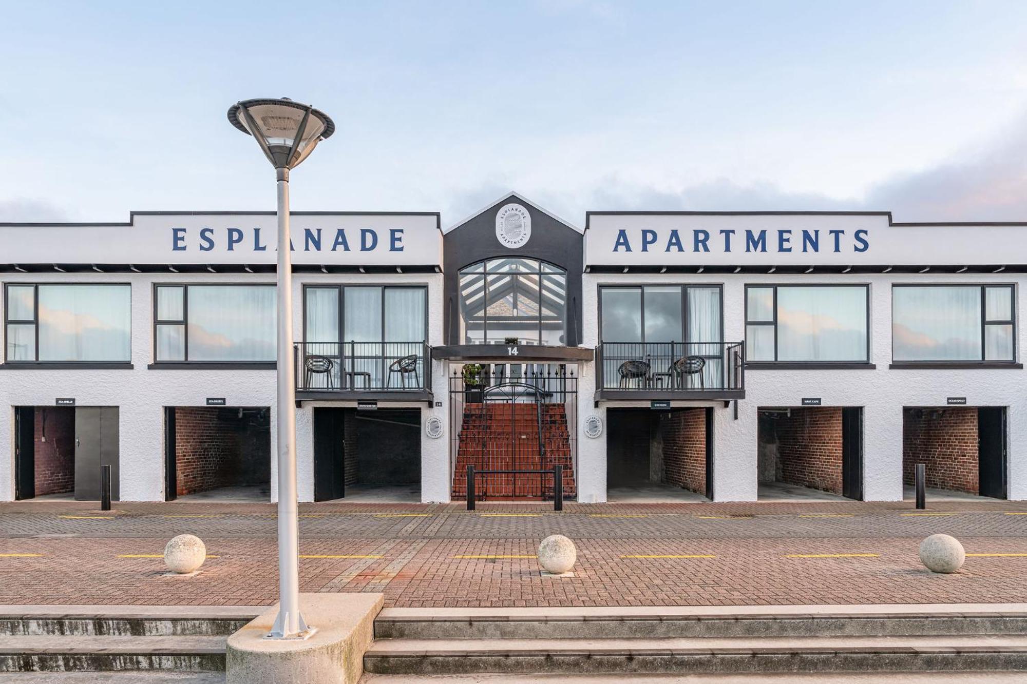 Esplanade Apartments ダニーデン エクステリア 写真